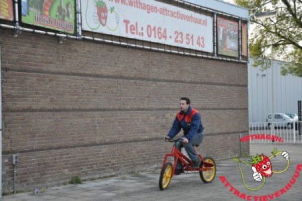 Slingerfiets rood