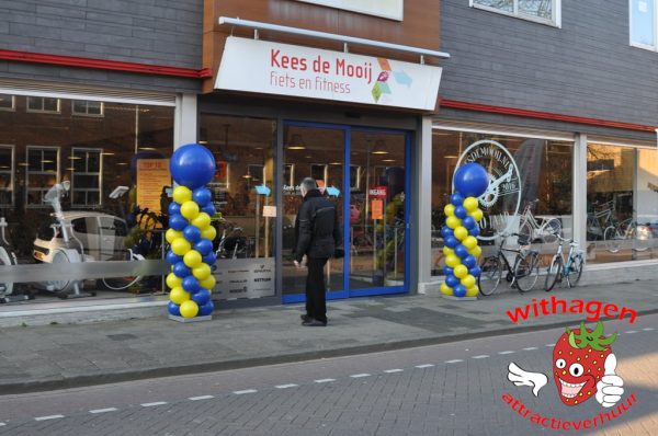 Ballonnen pilaar twee kleuren