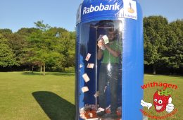 Rabobank wervelwind blikvanger machine