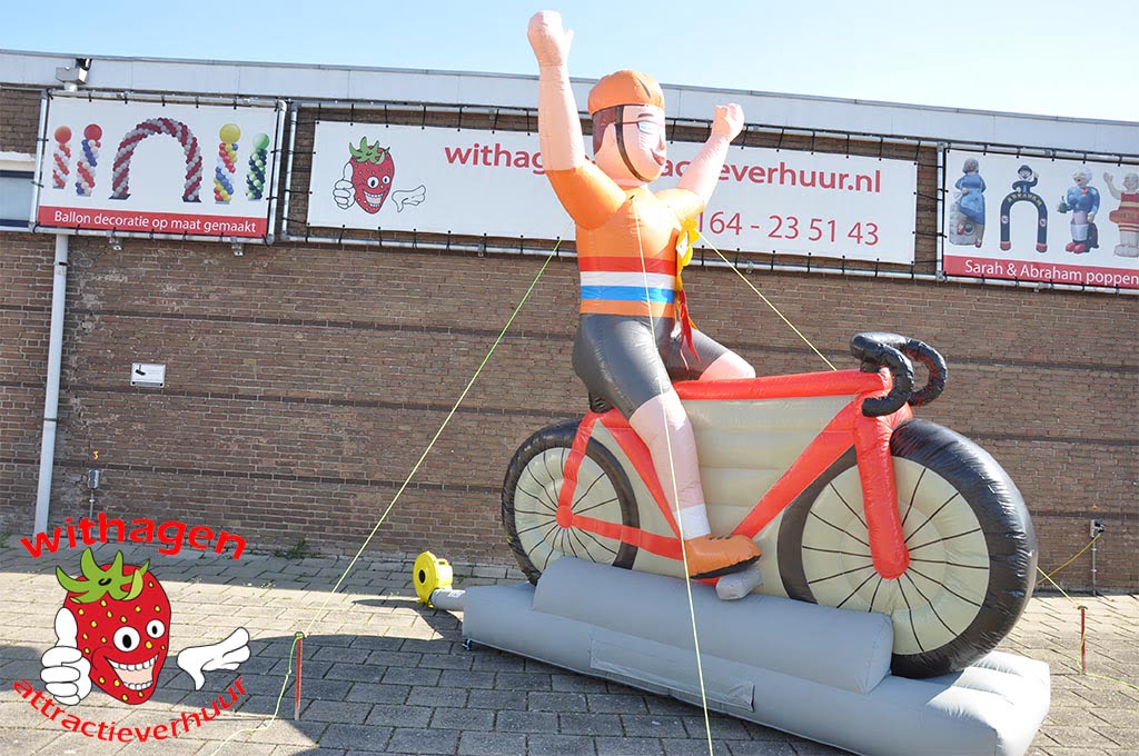 Abraham op racefiets